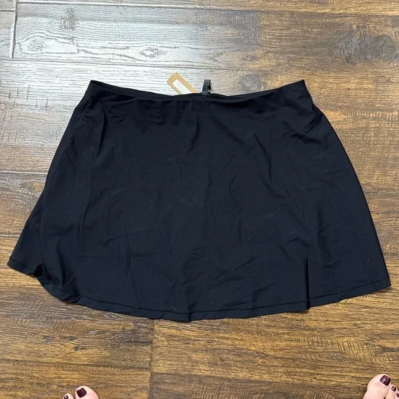 Skims Skort cling mate med color obsidian - Picture 6 of 6